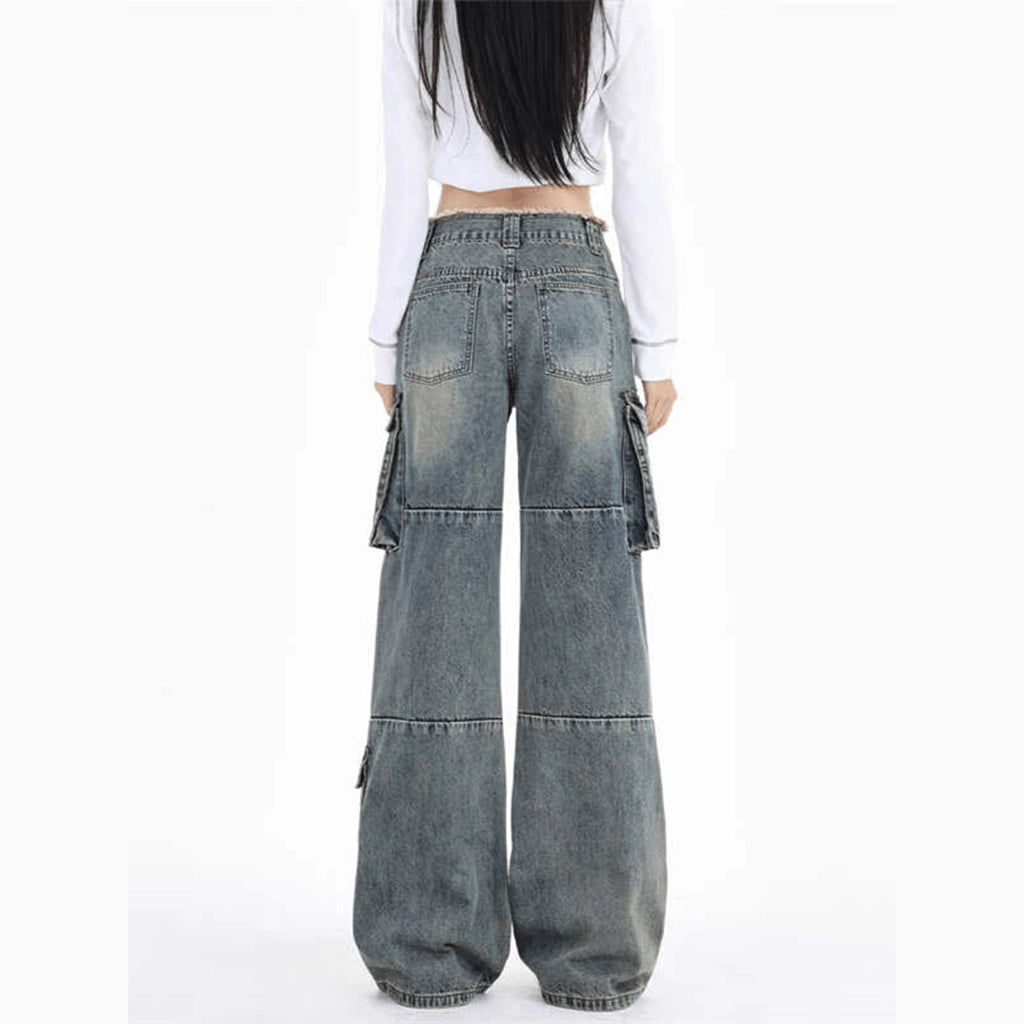 Wide Leg Cargo Jeans