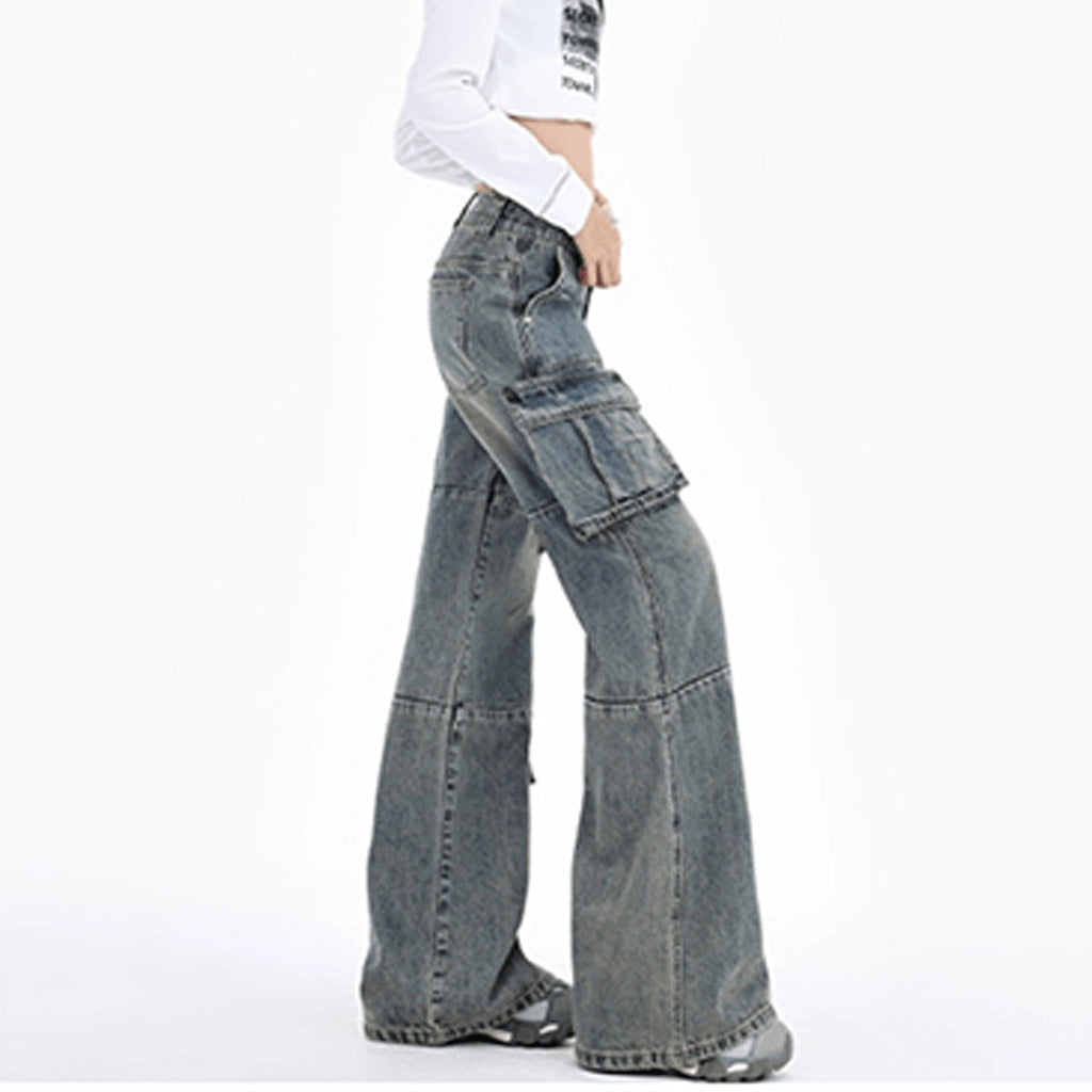 Wide Leg Cargo Jeans