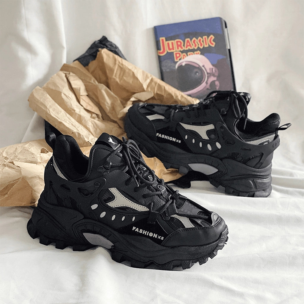 Reflective Details Sneakers