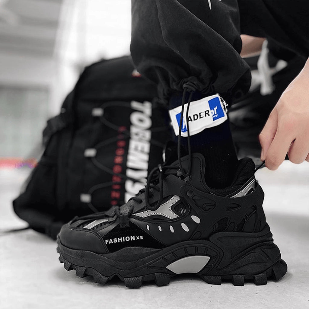Reflective Details Sneakers